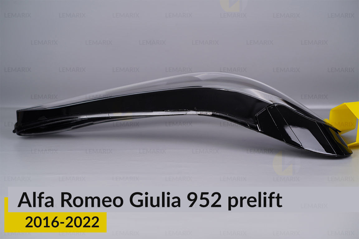 Скло фари Alfa Romeo Giulia 952 (2016-2023) дорест праве