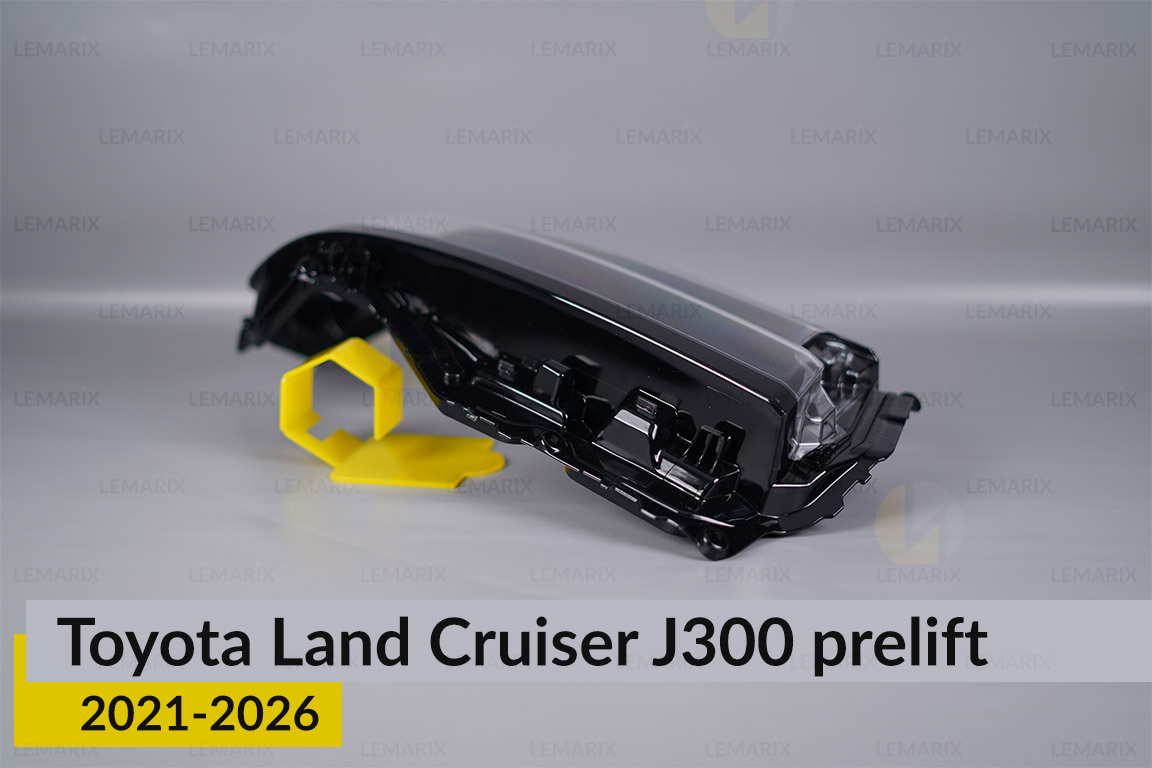Скло фари Toyota Land Cruiser J300 (2021-2026) дорест праве