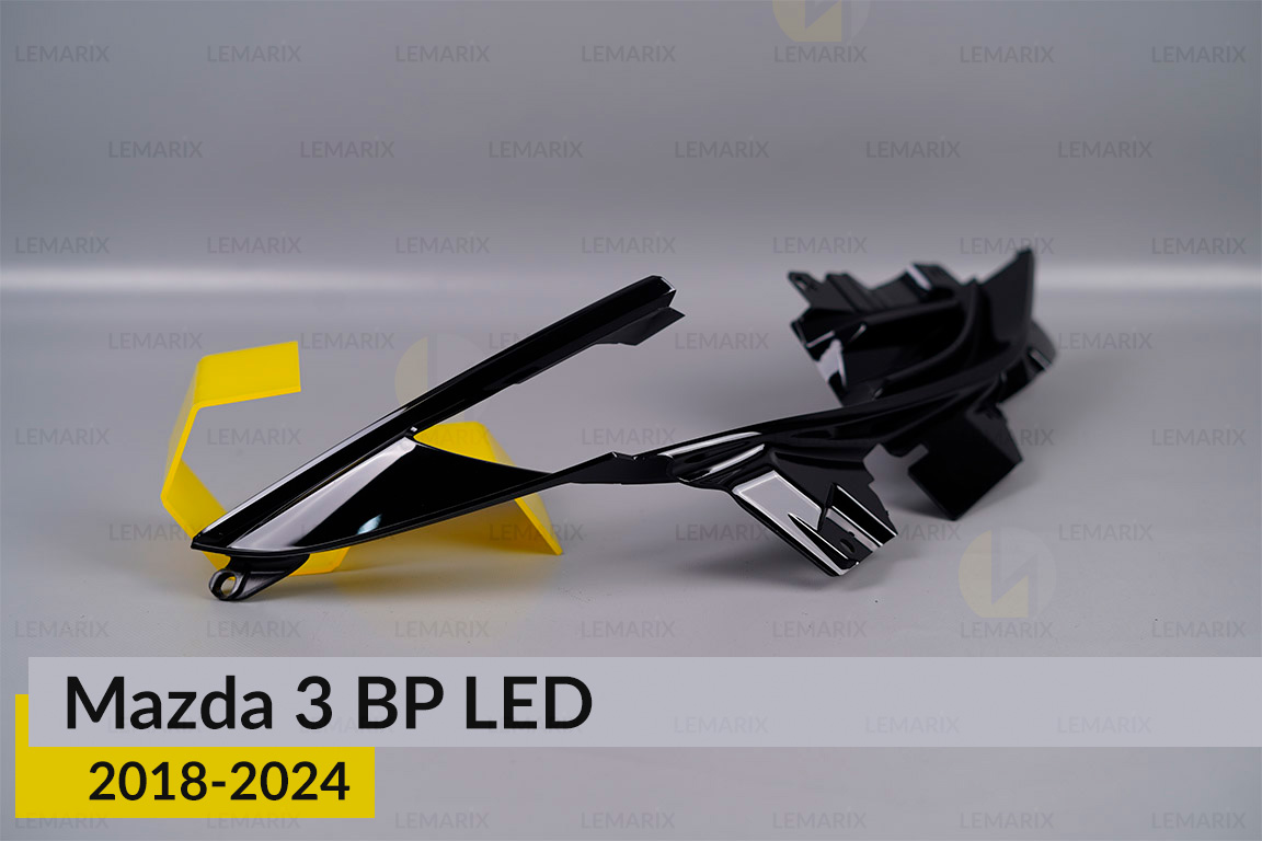 Декоративна маска Mazda 3 BP LED (2018-2026) права