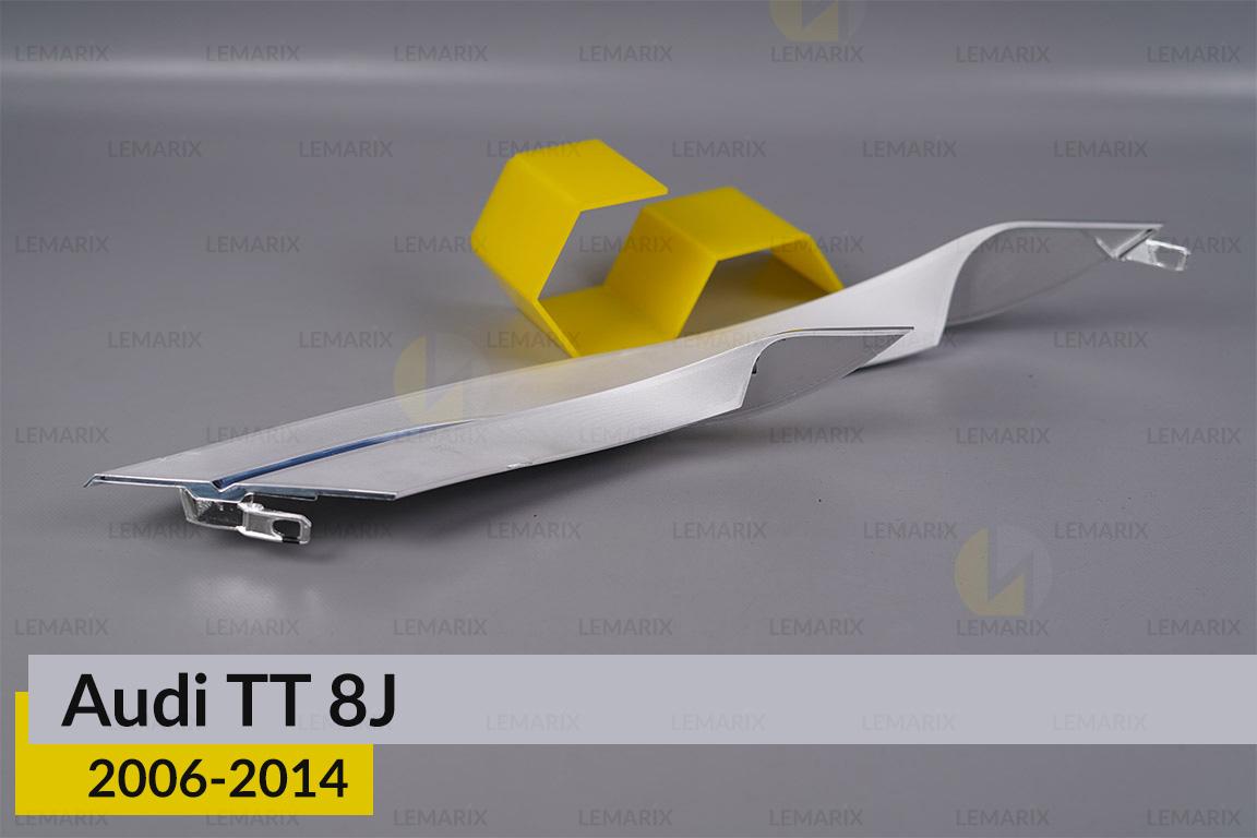 Хромована декоративна маска нижня Audi TT 8J (2006-2014) права