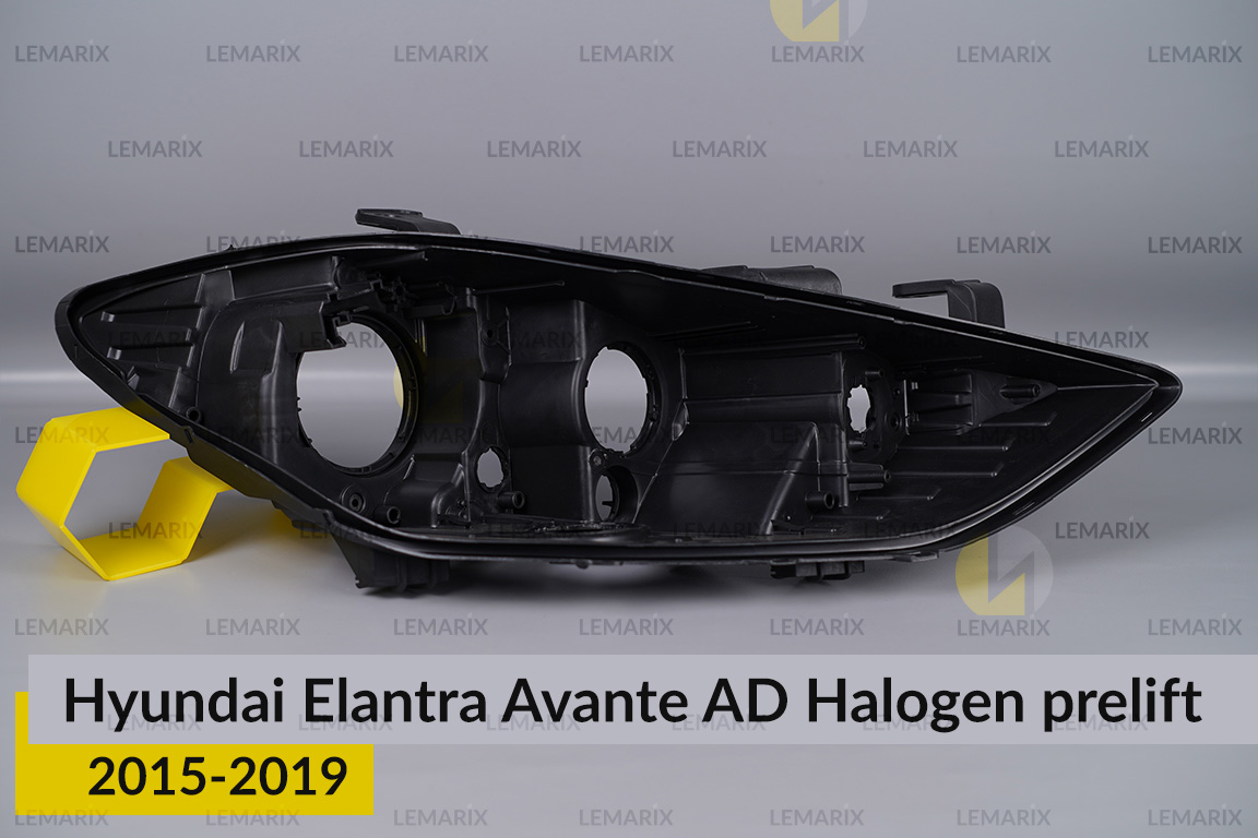Корпус фари Hyundai Elantra Avante AD Halogen (2015-2019) дорест правий