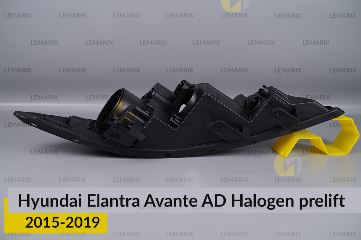 Корпус фари Hyundai Elantra Avante AD Halogen (2015-2019) дорест правий