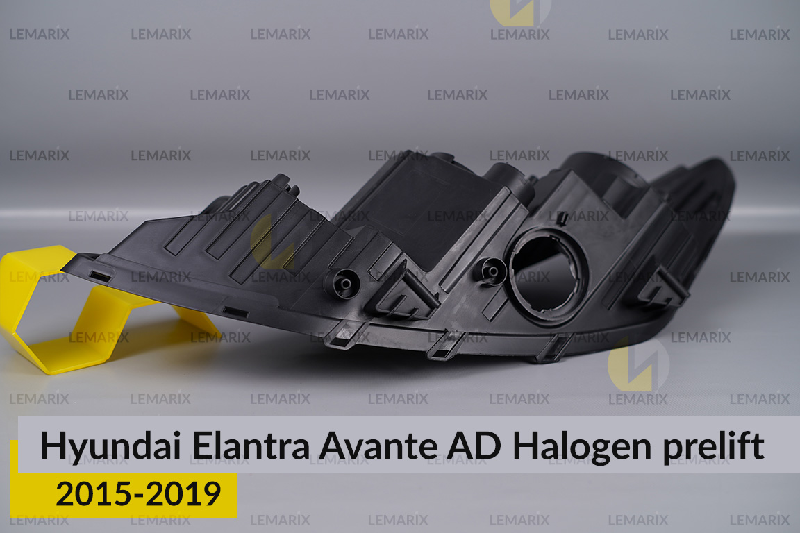 Корпус фари Hyundai Elantra Avante AD Halogen (2015-2019) дорест правий