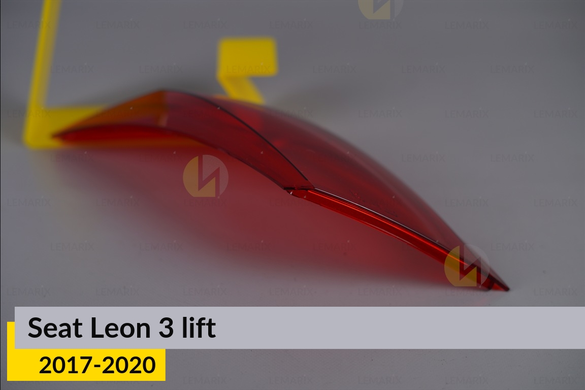 Скло заднього ліхтаря зовнішнє в крилі Seat Leon 3 (2017-2020) рест праве