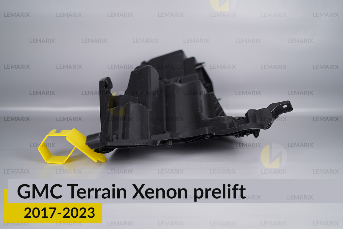 Корпус фари GMC Terrain Xenon (2017-2023) дорест правий