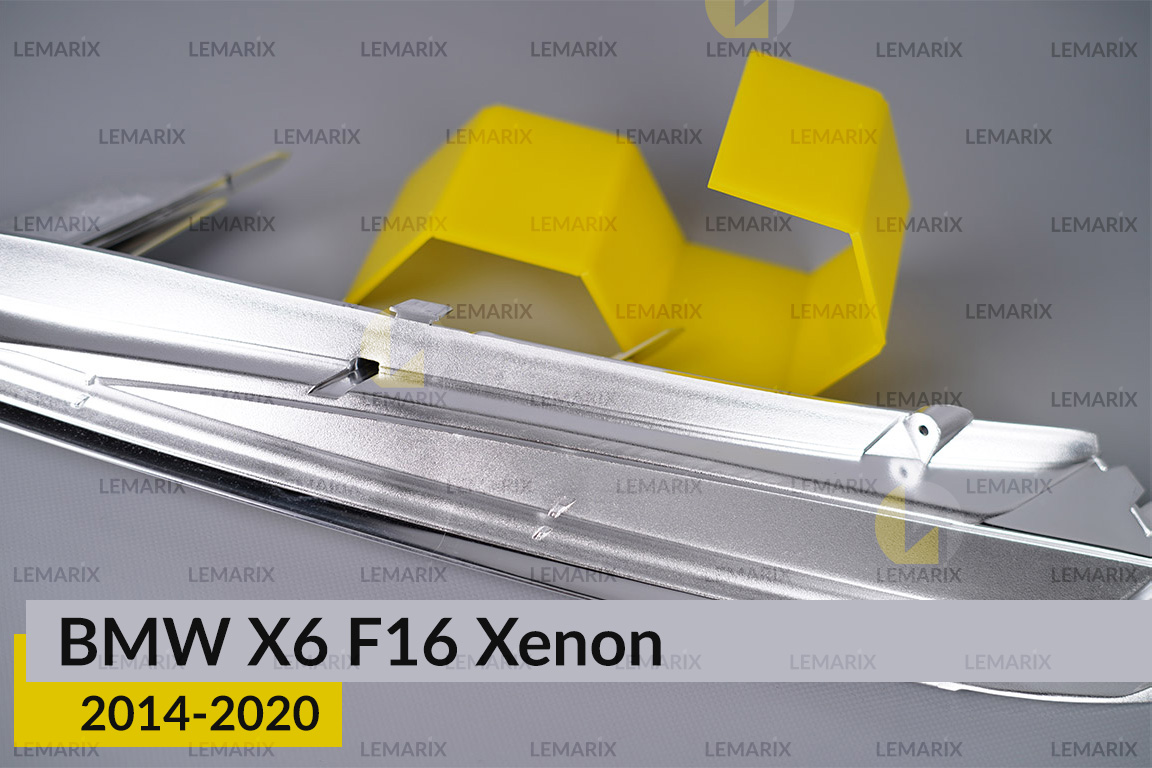 Хромована декоративна маска під світловод BMW X6 F16 Xenon (2014-2020) ліва