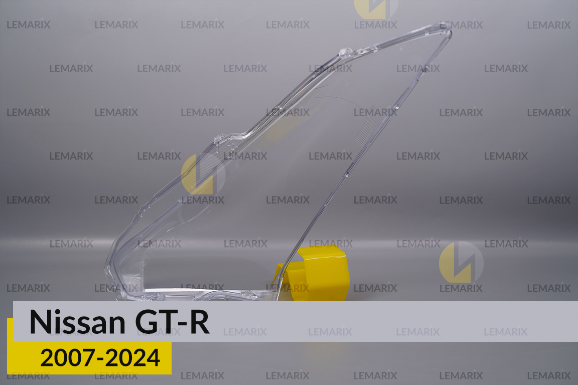 Скло фари Nissan GT-R (2007-2024) праве