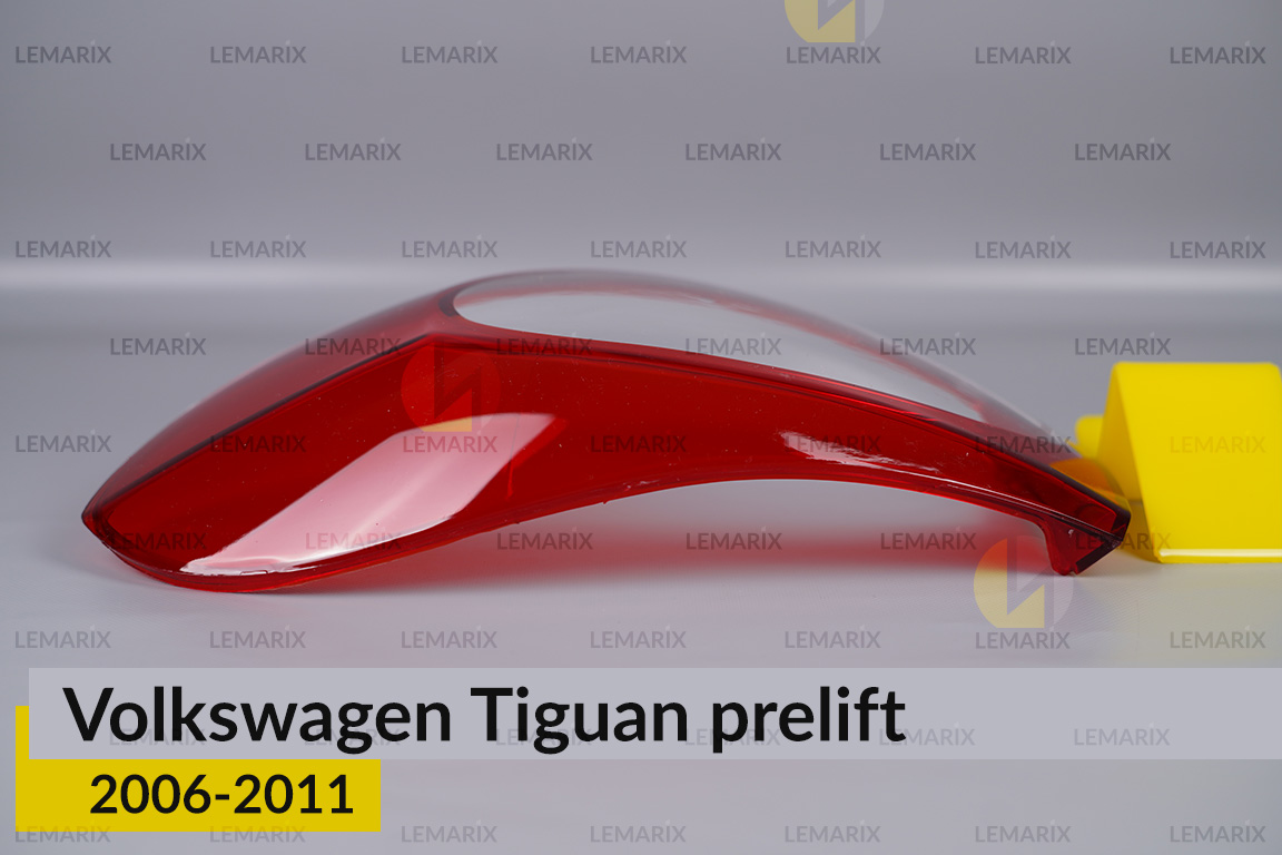 Скло заднього ліхтаря зовнішнє в крилі VW Volkswagen Tiguan (2006-2011) дорест праве