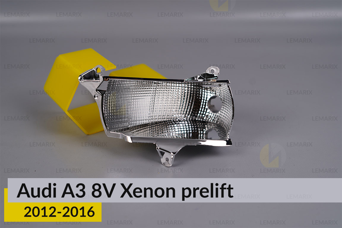 Хромированная маска светорассеивателя Audi A3 8V Xenon (2012-2016) дорест левая