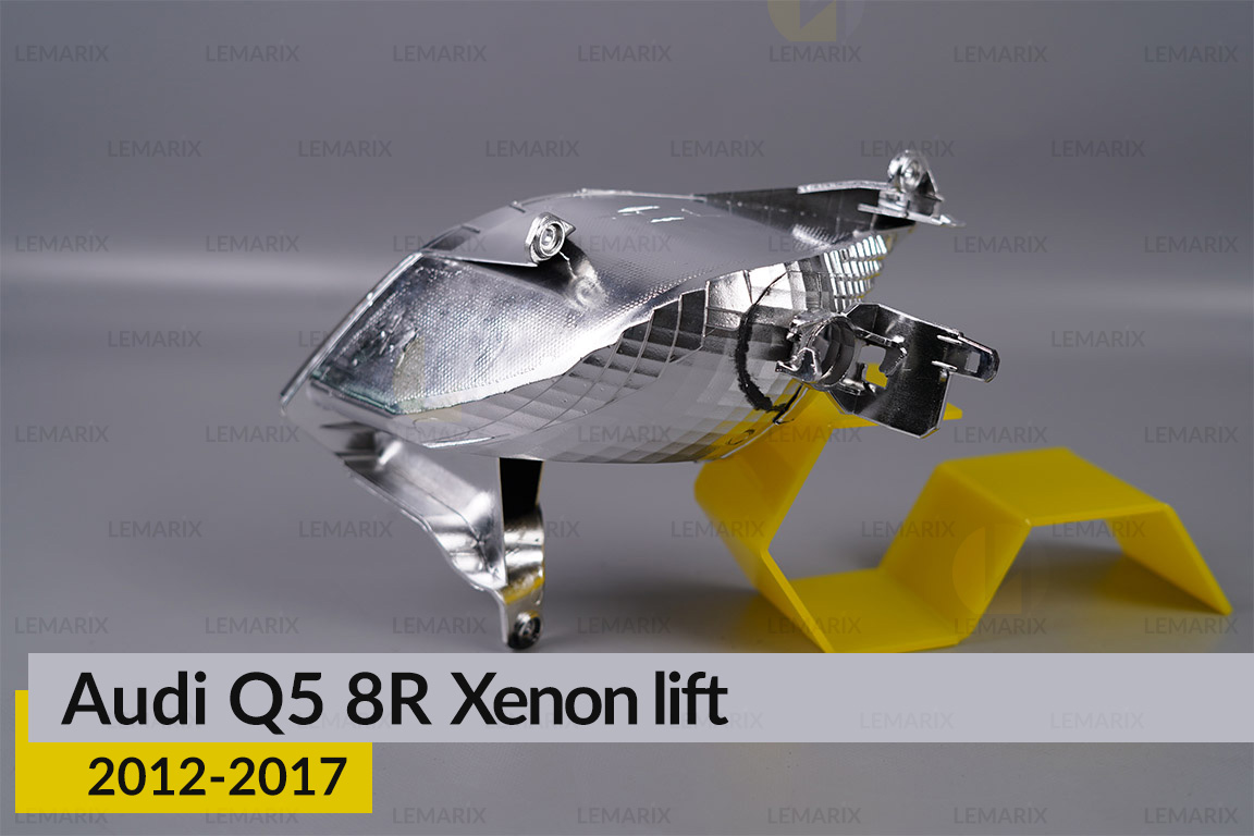 Хромована маска світлорозсіювача Audi Q5 8R Xenon (2012-2017) рест права