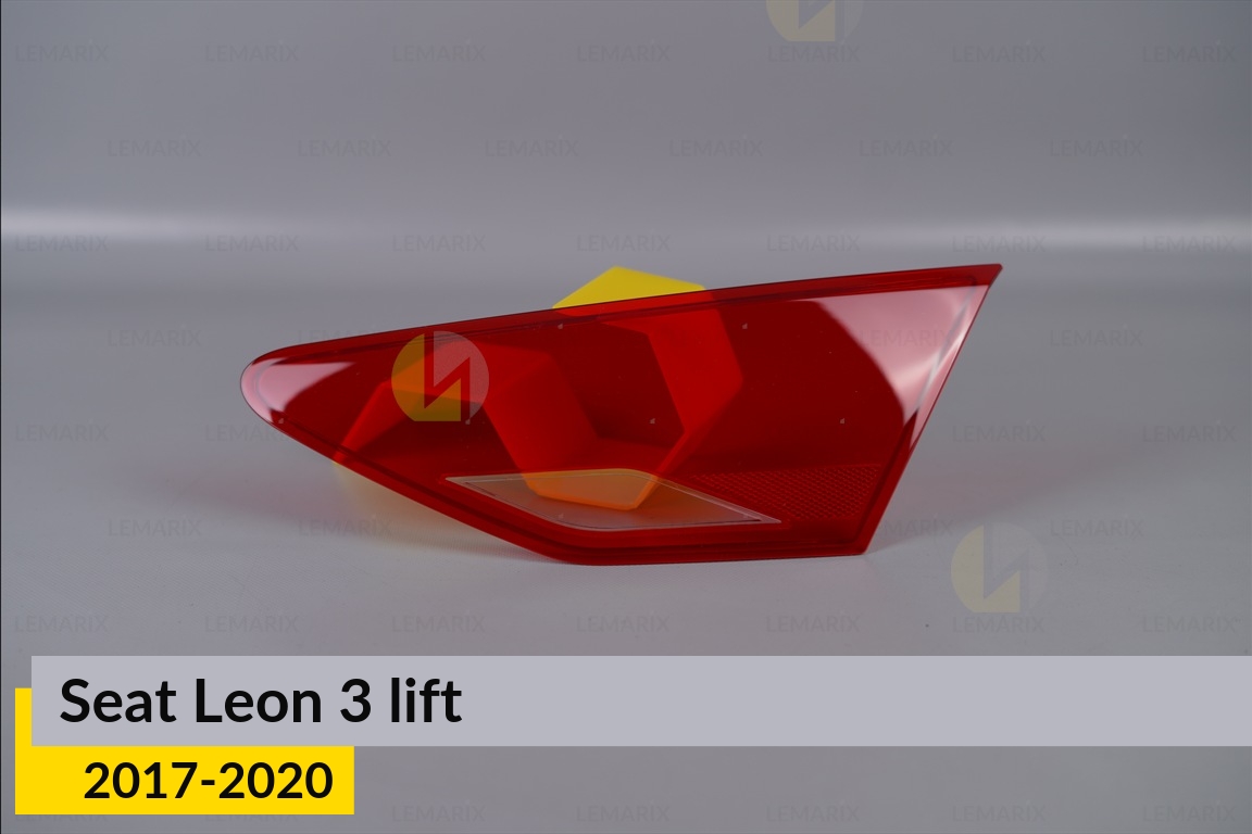 Стекло заднего фонаря внутреннее в крышке багажника Seat Leon 3 (2017-2020) рест правое