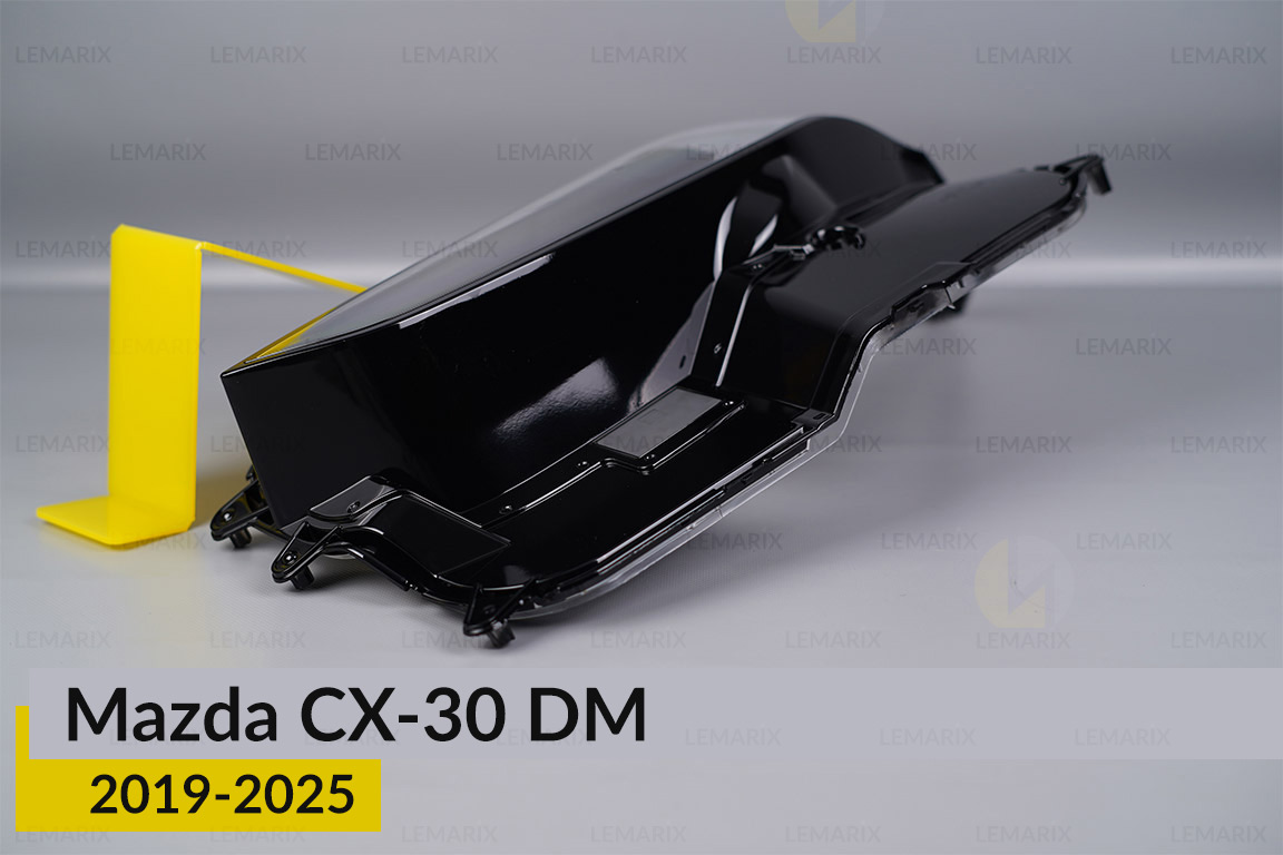 Скло фари Mazda CX-30 DM (2019-2026) ліве