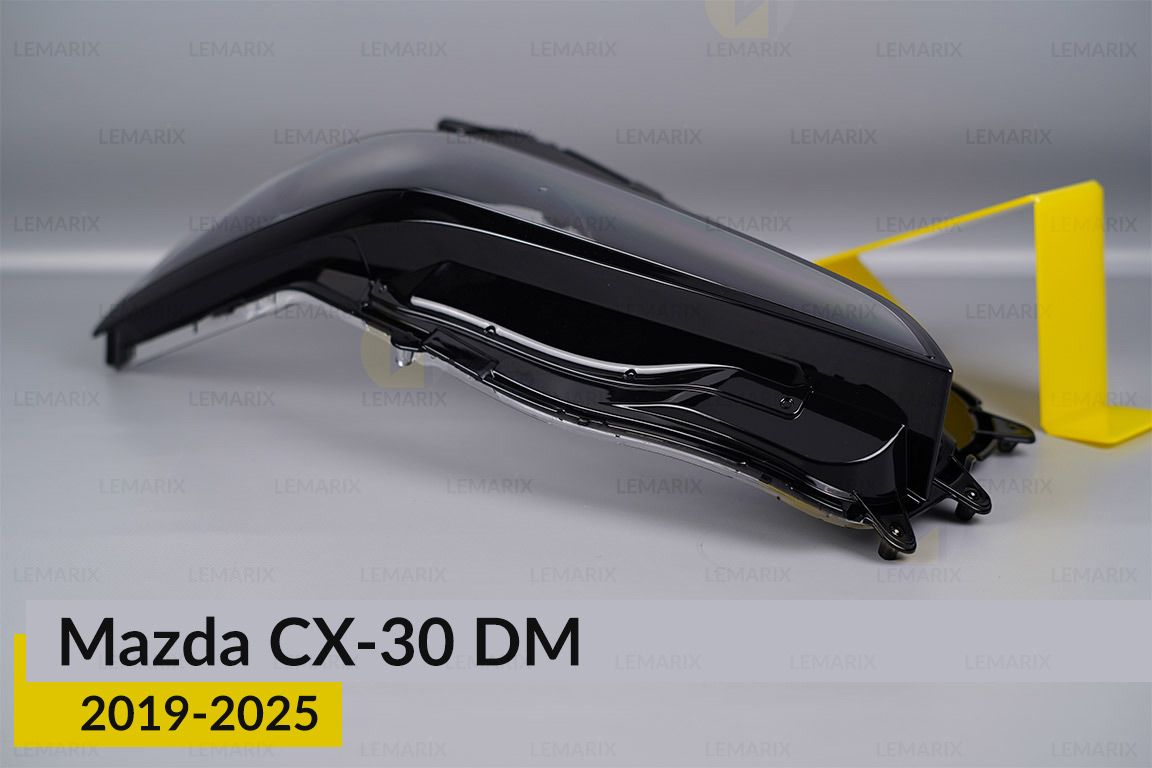 Скло фари Mazda CX-30 DM (2019-2026) ліве