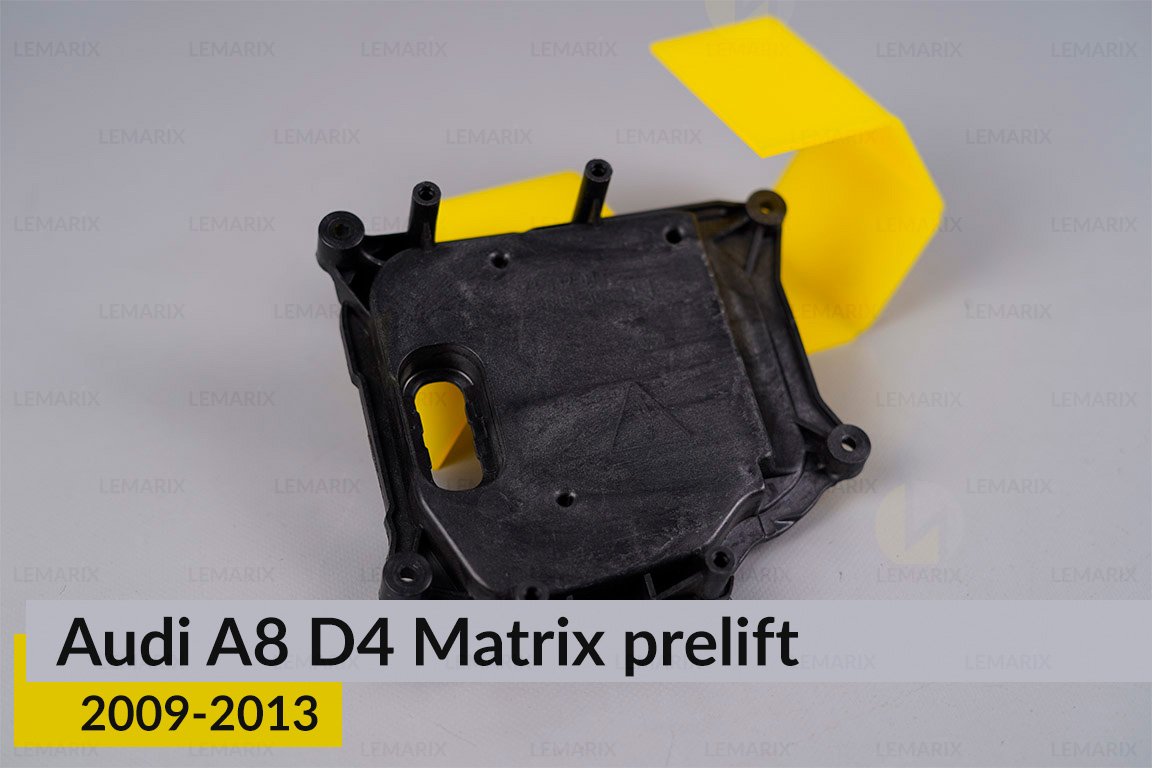 Крышка колпак заглушка фары Audi A8 D4 Matrix (2009-2013) дорест боковая левая