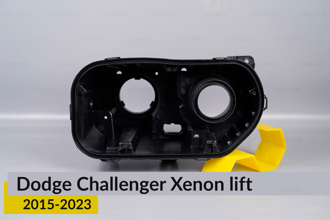 Корпус фари Dodge Challenger Xenon